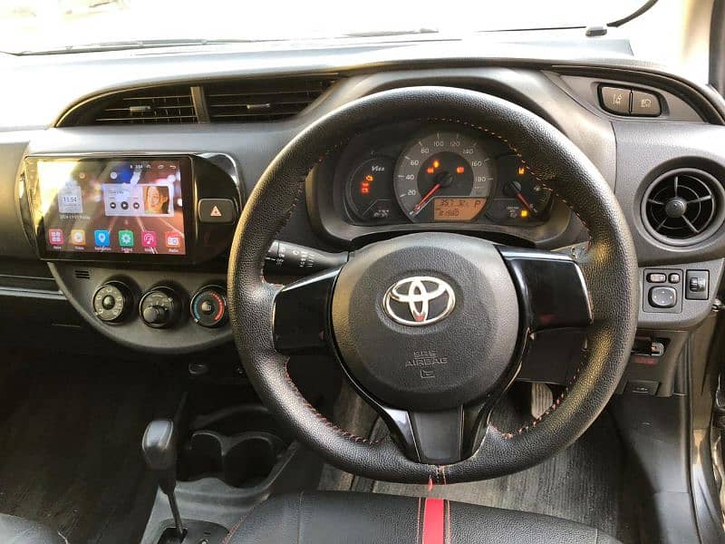 Toyota Vitz 2018 5