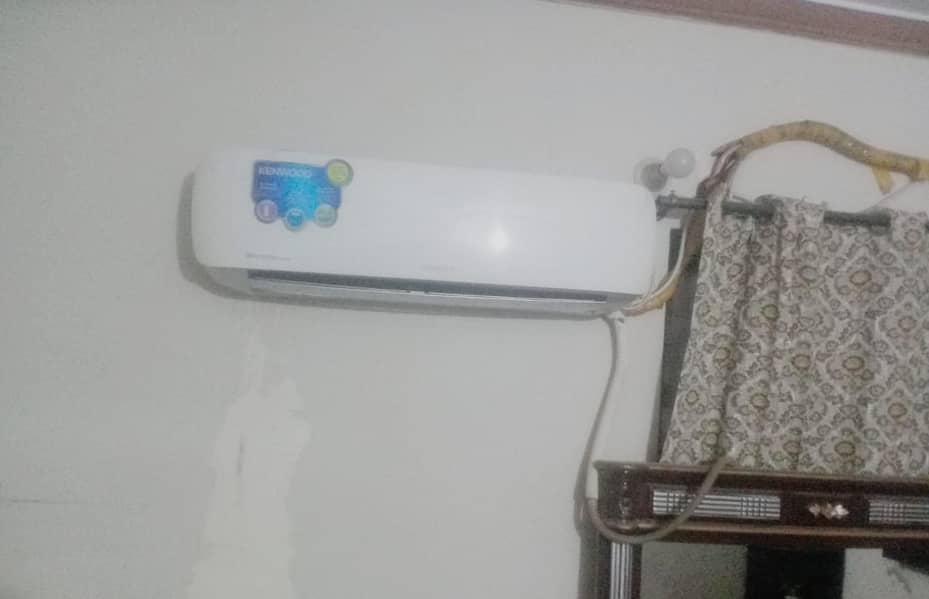 AC Kenwood Dc inverter for sale 0