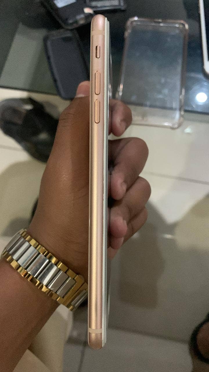 Iphone 8 plus PTA approved 0