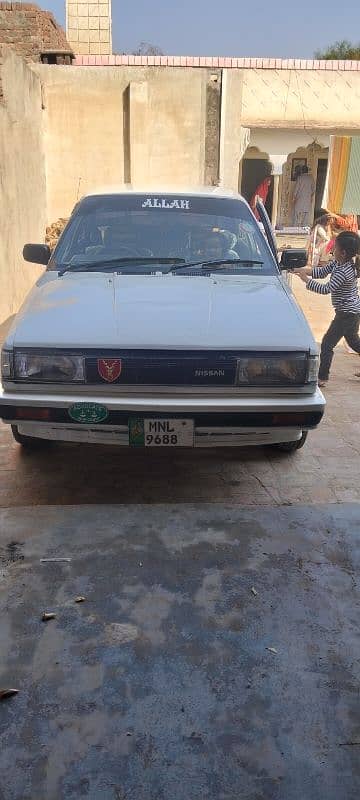 Nissan Sunny 1988 7