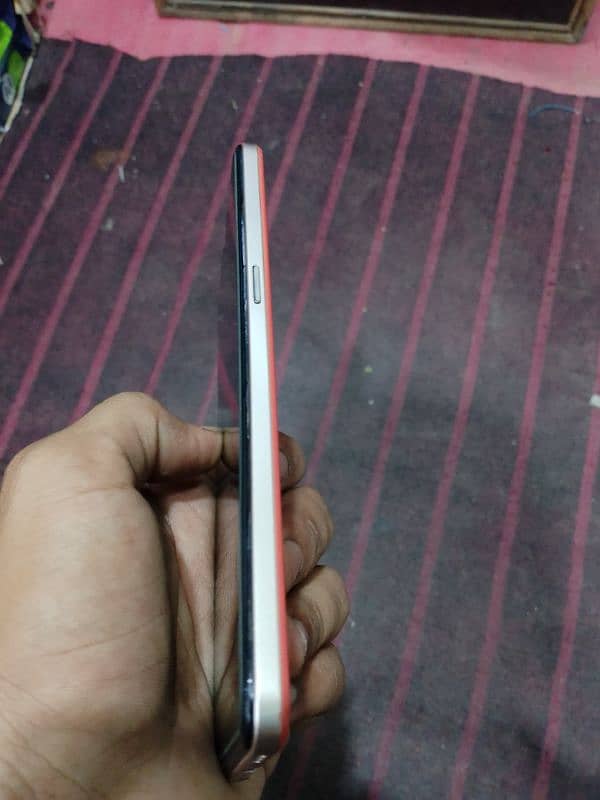 oppo f17 8/128 3