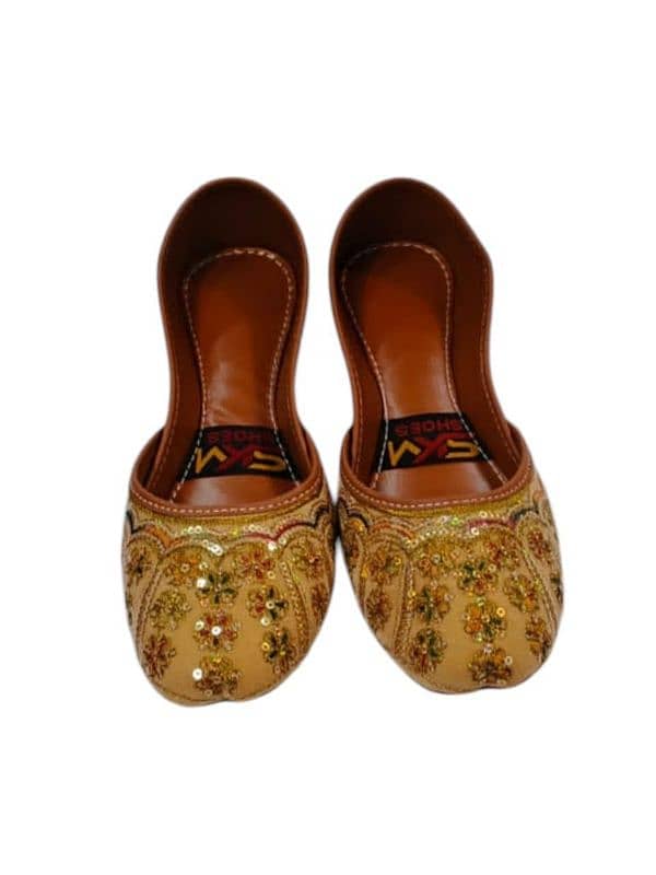 Woman beautiful fancy khussa new stock 2