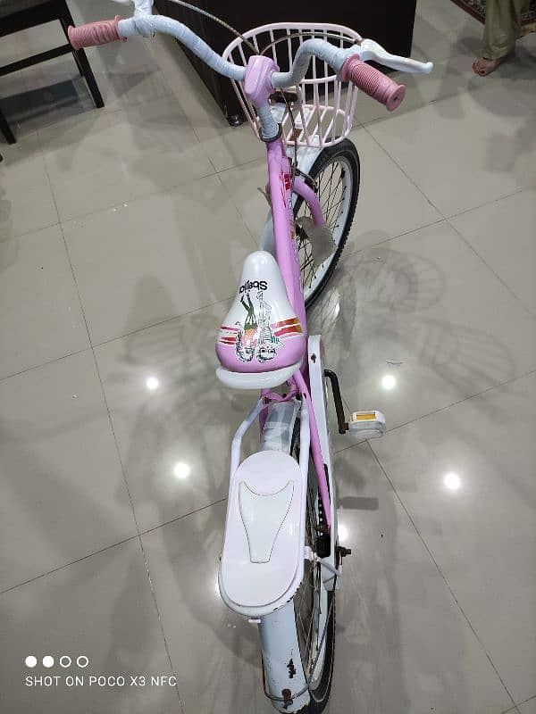 girls cycle 5