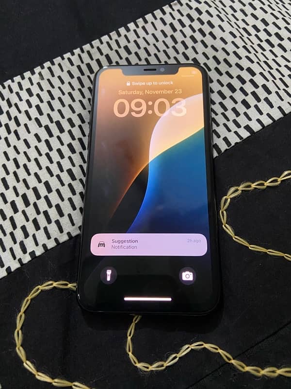 I phone 11 pro 256gb pta approved 11