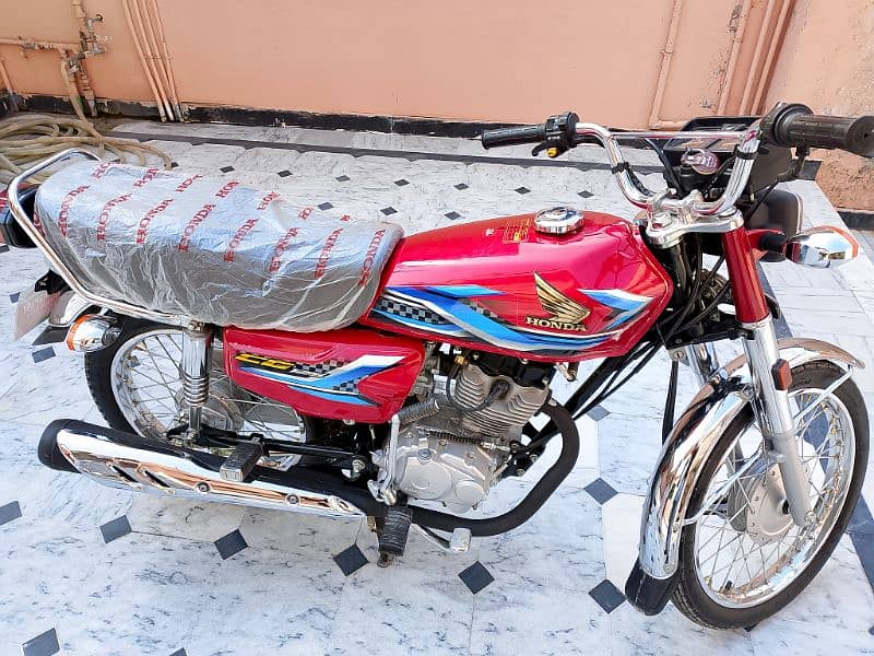 Honda 125 2024 model lush condition 5