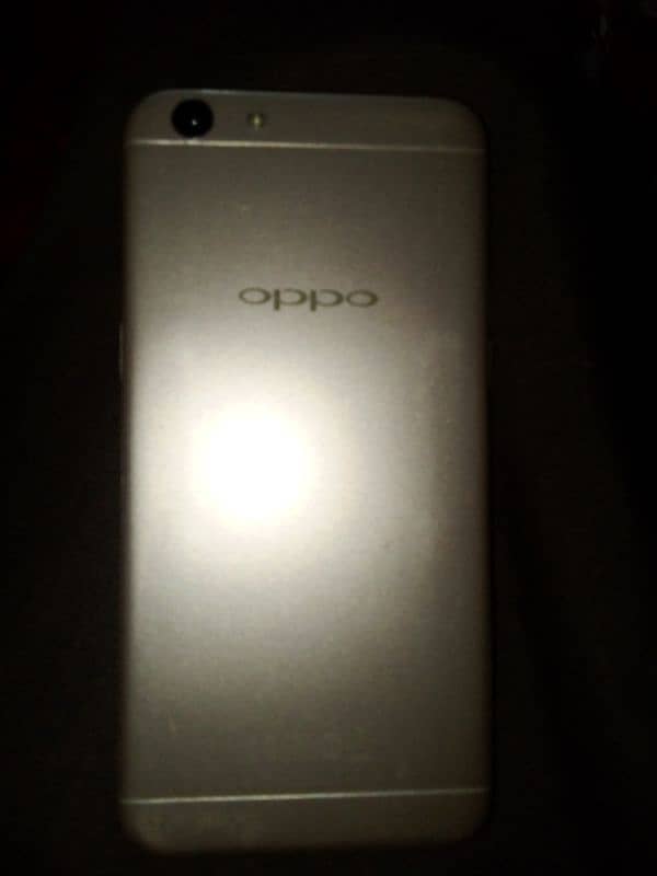 Oppo A57 5