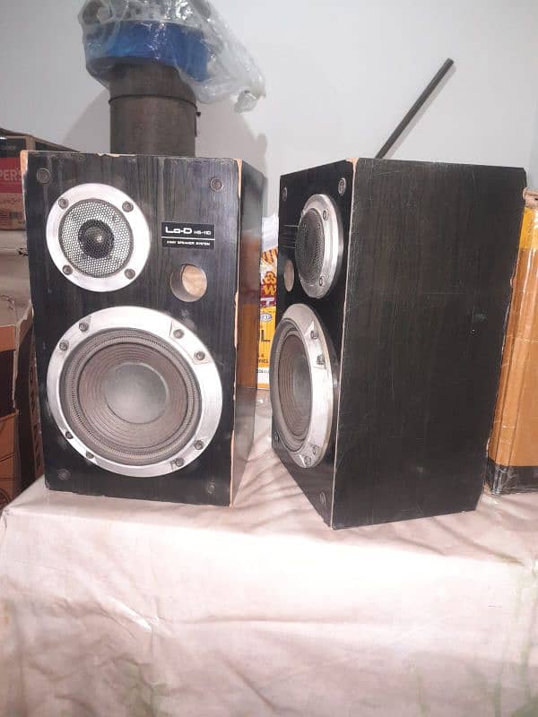 L. O. D speaker model number HS. 11D parfaçt WARKING condition 9/10 1