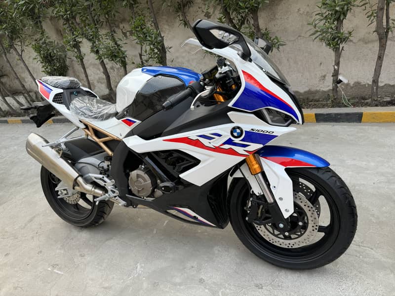 BMW S1000RR 2024 0