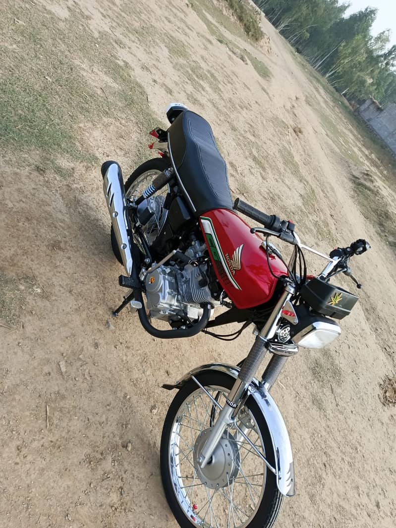 Honda 125 special edition mardan number 0