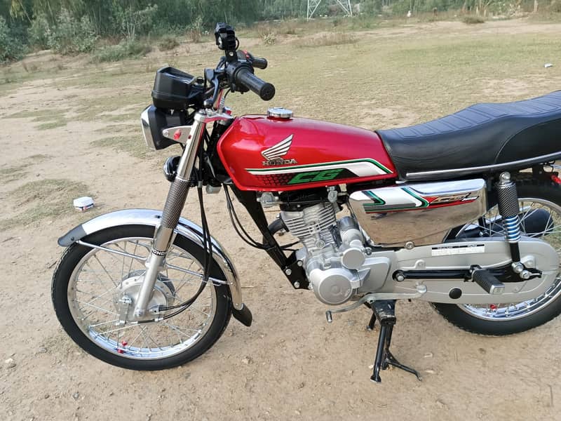 Honda 125 special edition mardan number 9