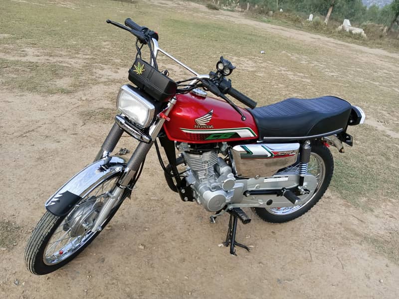 Honda 125 special edition mardan number 11