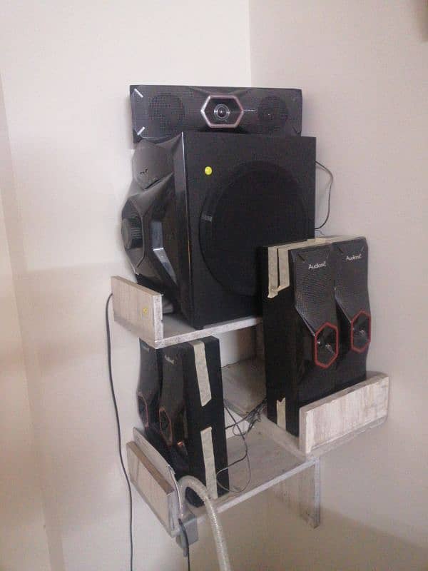 multi media 5.1 Audionic speakers for sale 1