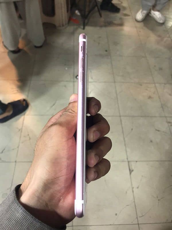 Iphone 7Plus Non PTA Best Condition 1