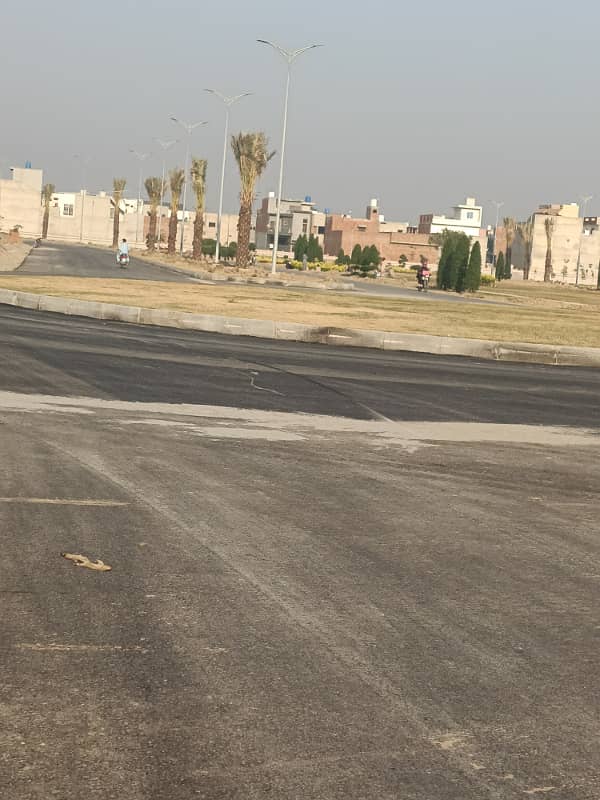 5 Marla Plot for Sale in A block Model City 2 Satiana Road 8