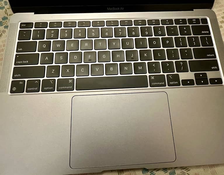 Macbook Air M1 Space Gray - 256GB/8GB 3