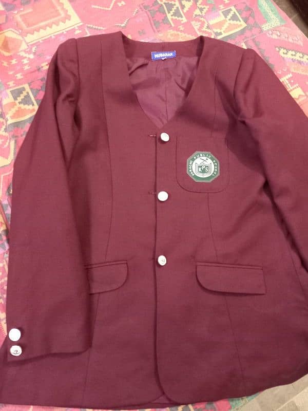 Karachi public school winter coat used but new condition 0