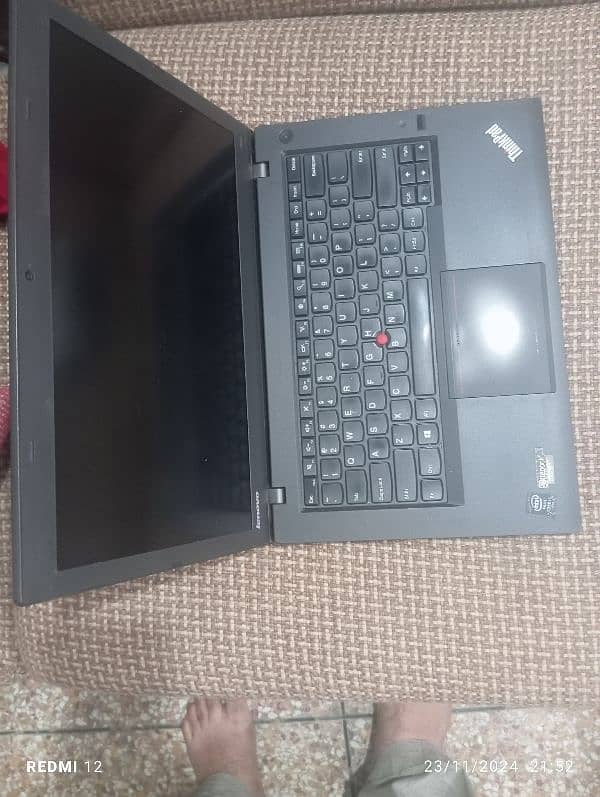 2 Lenovo thinkpad laptops 11