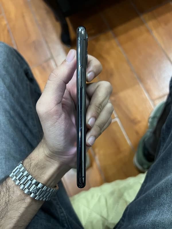 iphone 11 pro 64gb non pta 1