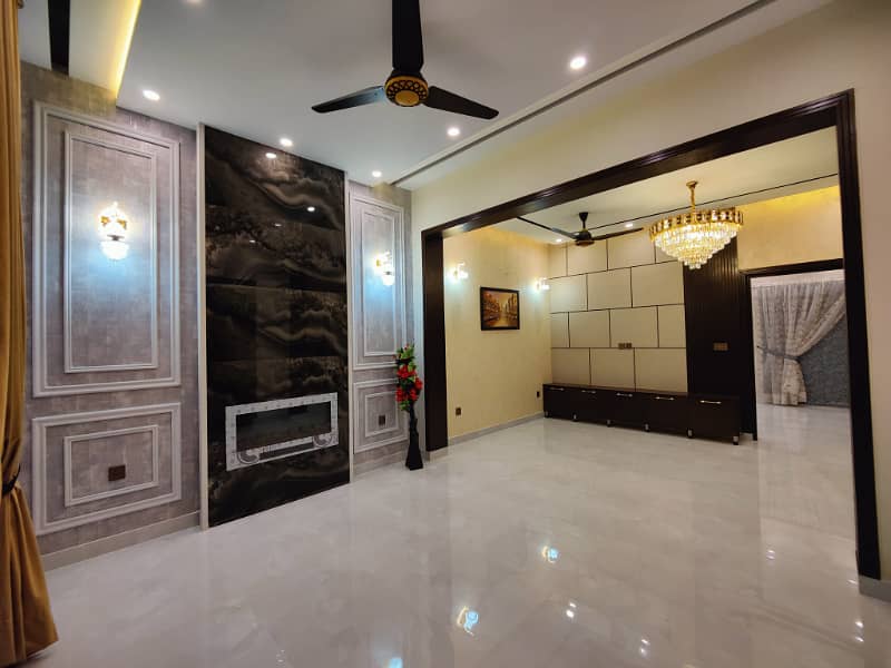 5 Marla Luxurious Designer House For Sale in Bahria Town Lahore 25