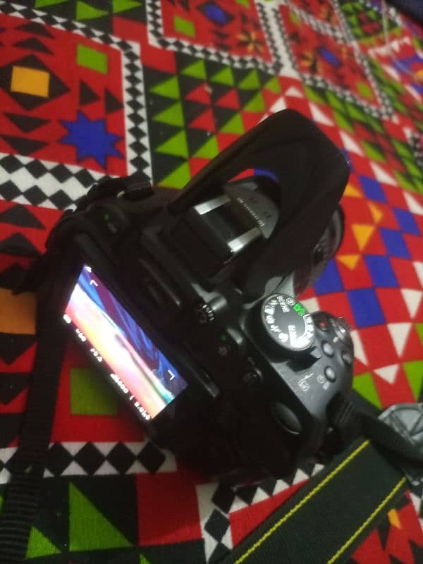 D5200 bilkul fresh ha  price 3