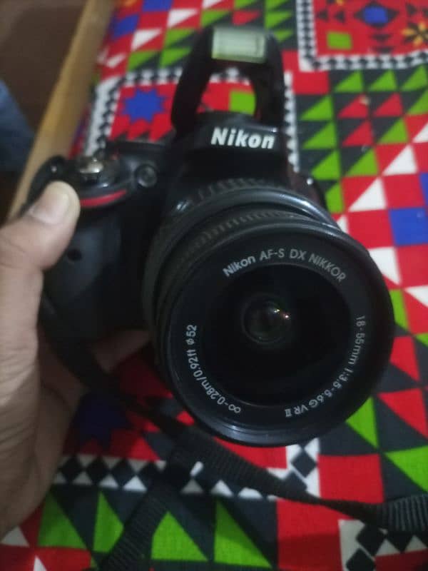 D5200 bilkul fresh ha  price 4