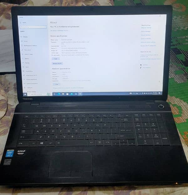 Toshiba satellite pro c70-b 2