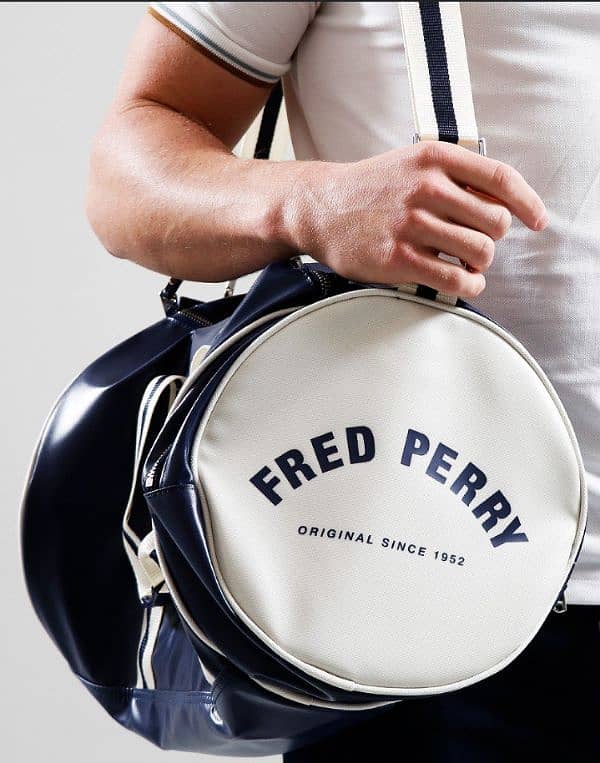 Fred Perry Classic barrel Bag 2