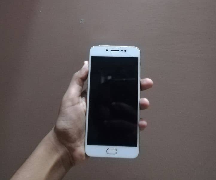 Vivo Model Y67 Pta Approved Urgent Sale 1