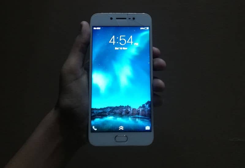 Vivo Model Y67 Pta Approved Urgent Sale 2