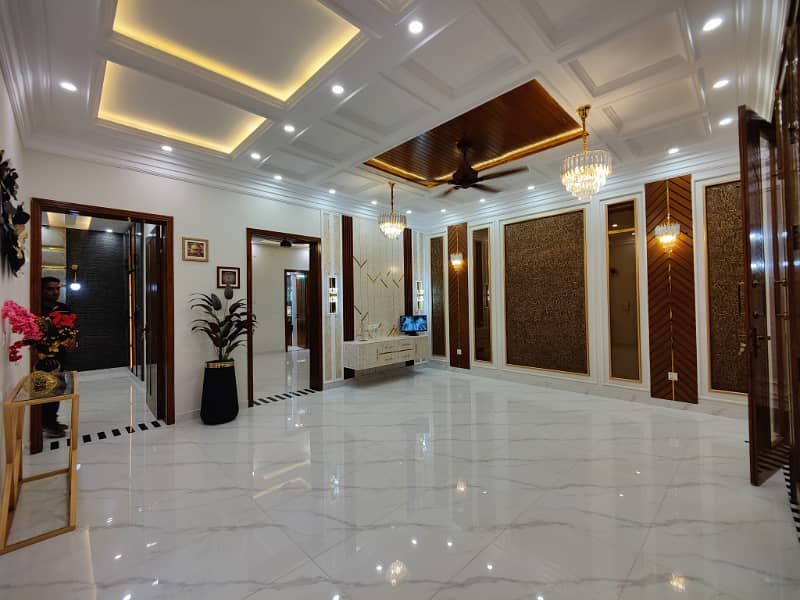 Luxurious Designer 10 Marla Brand New House For Sale in Bahria Town Lahore 8