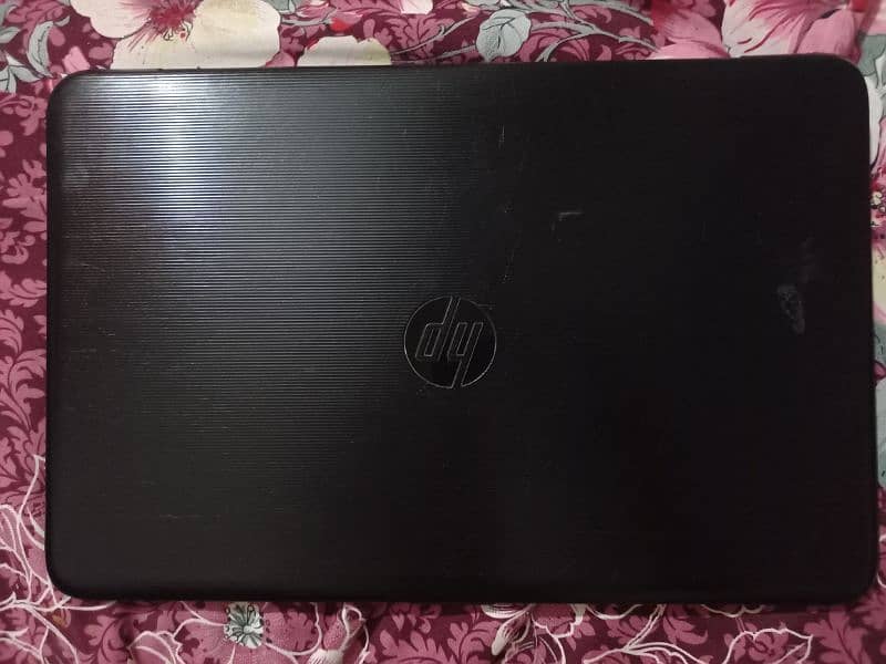 HP NoteBook i3 5th gen 2