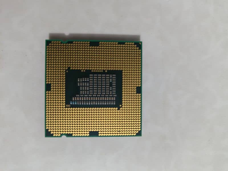 i3 2100 Processor With Stock Cooler 1