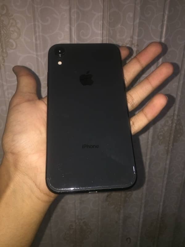 iPhone XR 0