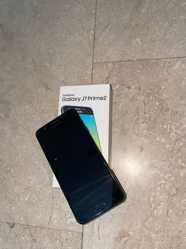 Samsung Galaxy J7 Prime2 1