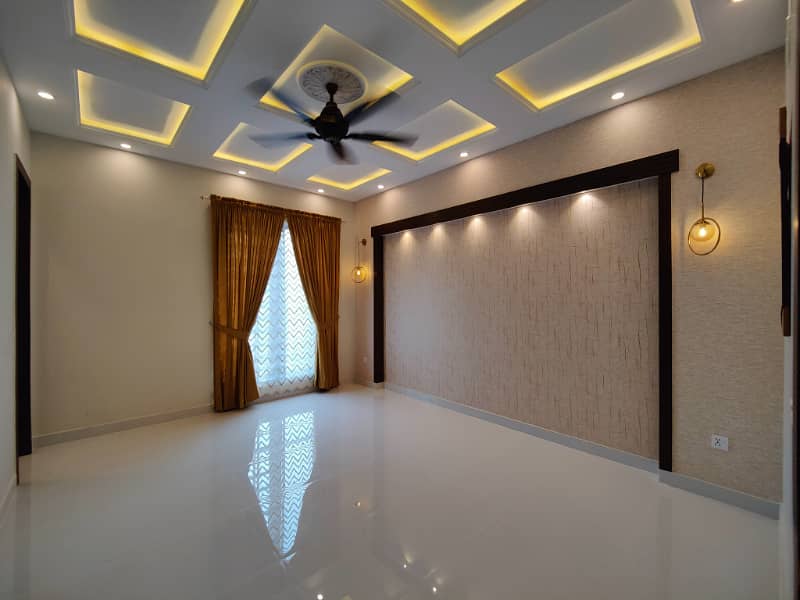 Luxurious Designer 10 Marla Brand New House For Sale in Bahria Town Lahore 39