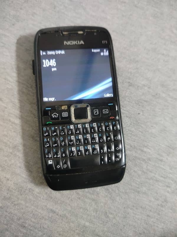 Nokia E71 mobile PTA approved with battery and charget 0