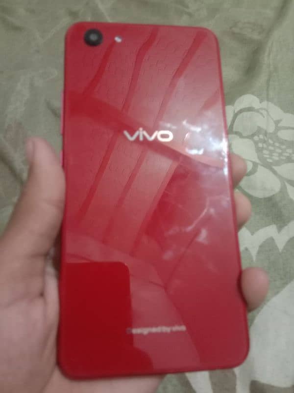 vivo y83 4/128 gb 10 by 10 condition.     contact number: 03441817513 1