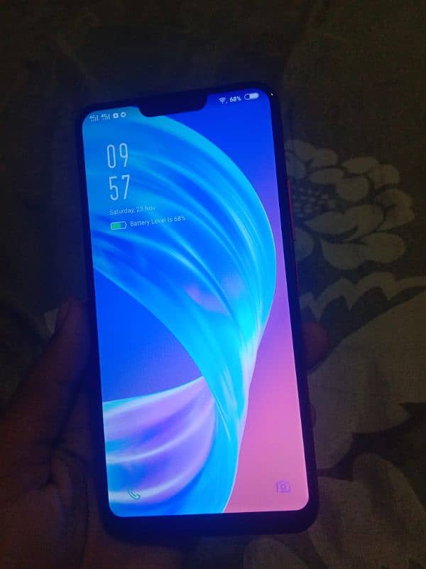 vivo y83 4/128 gb 10 by 10 condition.     contact number: 03441817513 10