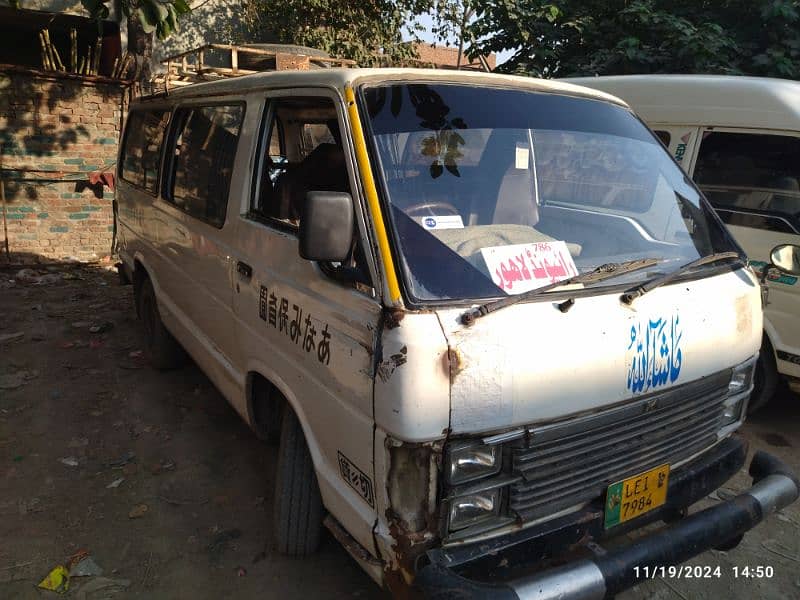 Toyota Hiace 3