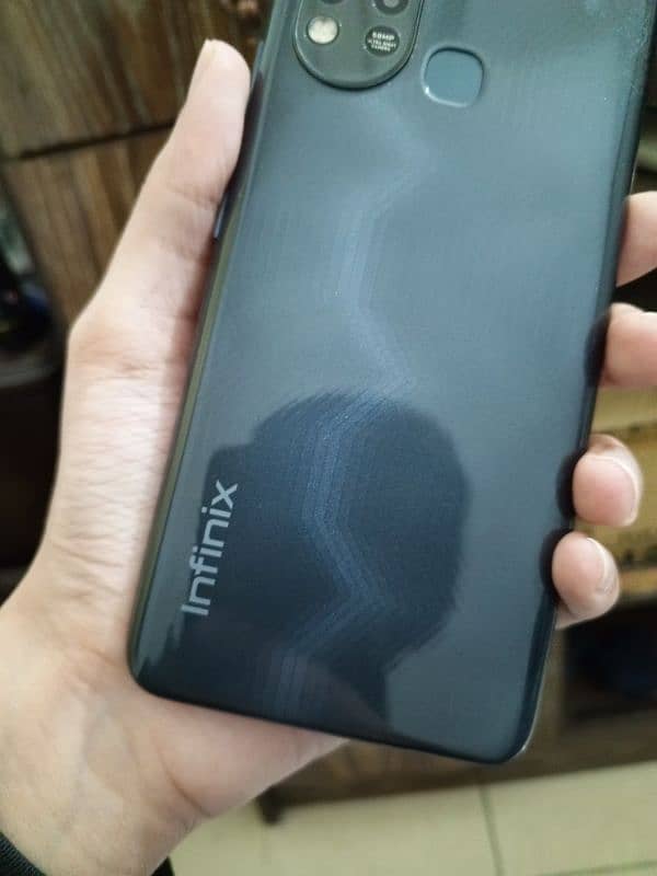 Infinix Hot 11s 8