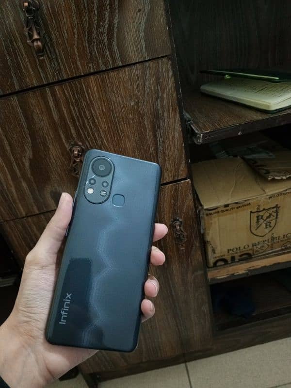 Infinix Hot 11s 10