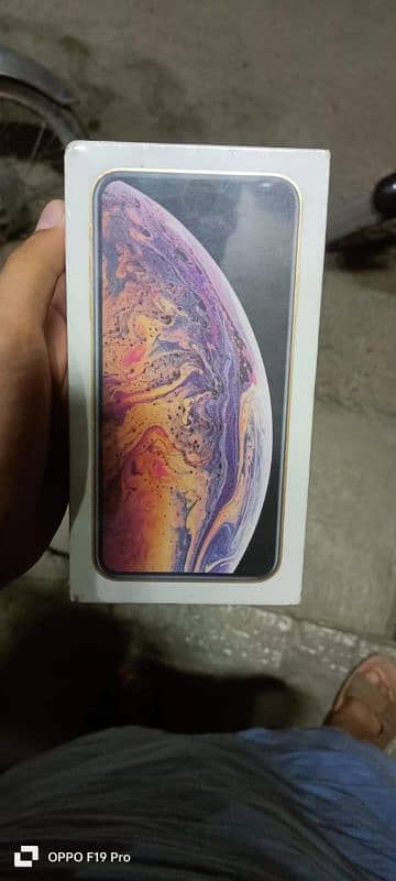 iphone Xs max non PTA 5