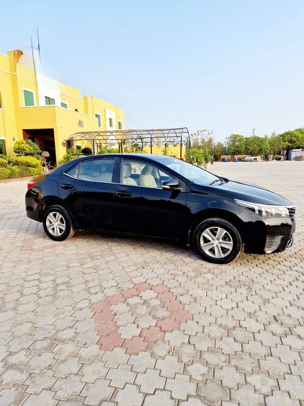 Toyota Corolla GLI 2016 10