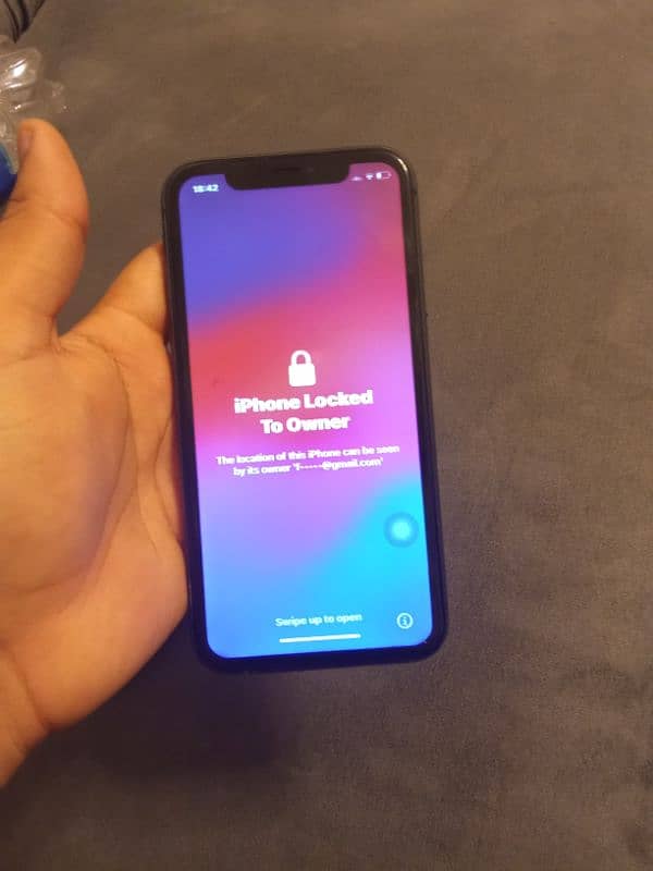 iphone 11 icloud locked read full description 3