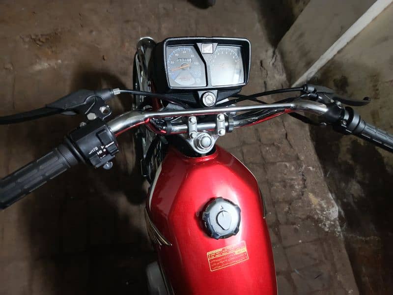 Honda cg 125 red 11