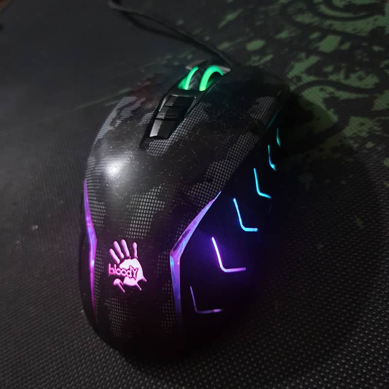 2-Fire J95s RGB Gaming Mouse (Bloody) with extra fire button 3