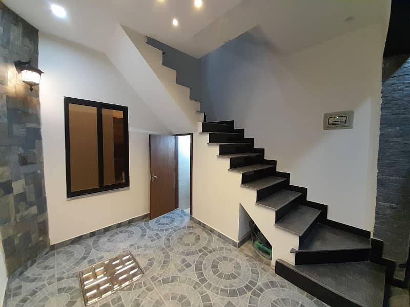 2.5 Marla Designer House For Sale On Very Ideal Location Opp Askari 14 Main Gate Caltex Road Rawalpindi 16