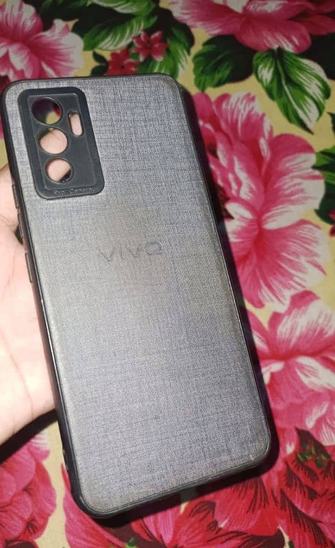 vivo v23e cover 1