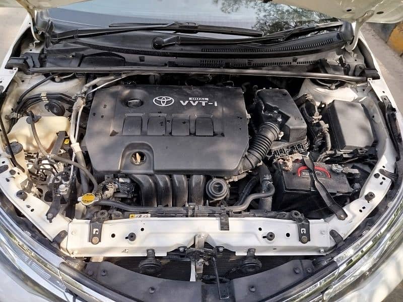 Toyota Altis Grande 2018 8