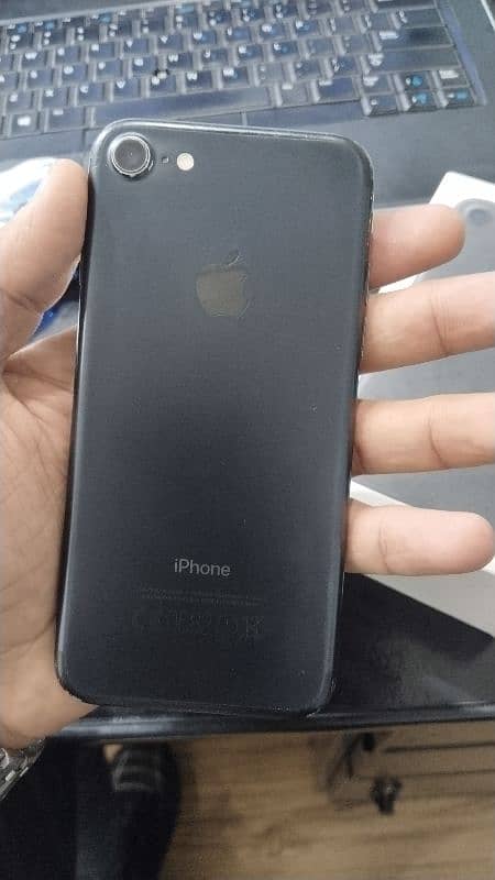 Iphone 7 PTA Approved 1